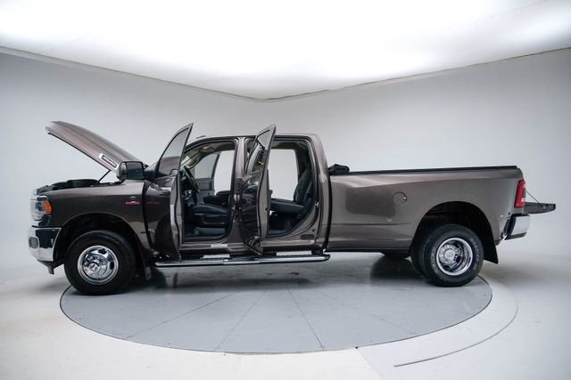 2020 RAM 3500 Tradesman Crew Cab 4x4 8' Box