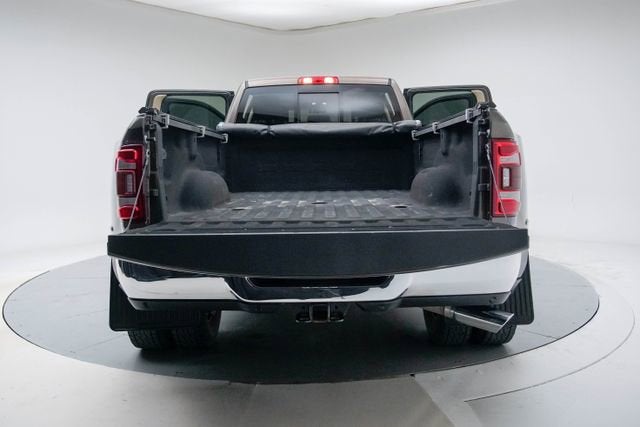 2020 RAM 3500 Tradesman Crew Cab 4x4 8' Box