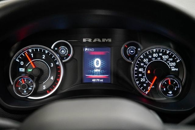 2020 RAM 3500 Tradesman Crew Cab 4x4 8' Box