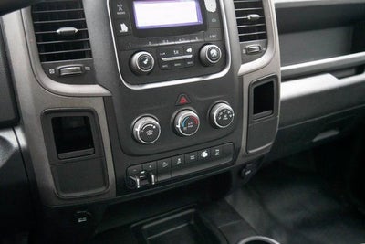 2018 RAM 2500 Tradesman Crew Cab 4x4 6'4" Box