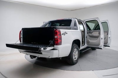 2011 Chevrolet Avalanche LT