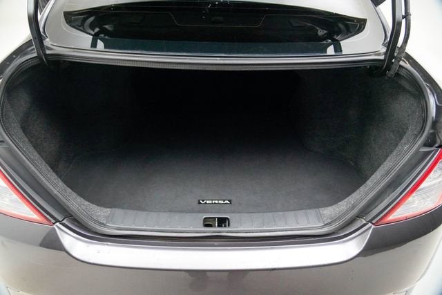 2015 Nissan Versa S Plus