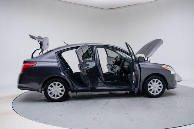 2015 Nissan Versa S Plus