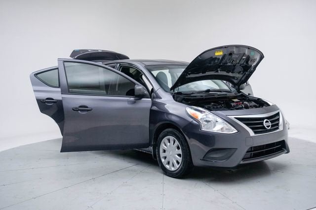 2015 Nissan Versa S Plus