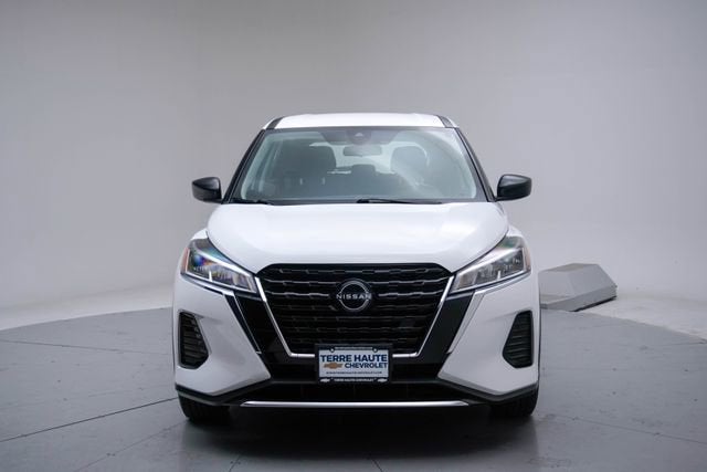 2022 Nissan Kicks S Xtronic CVT