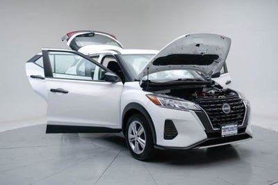 2022 Nissan Kicks S Xtronic CVT