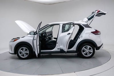 2022 Nissan Kicks S Xtronic CVT