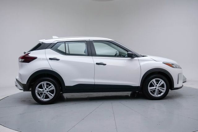 2022 Nissan Kicks S Xtronic CVT