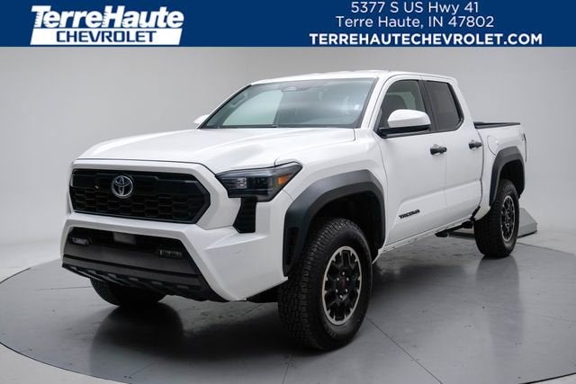 2024 Toyota Tacoma 4WD SR5