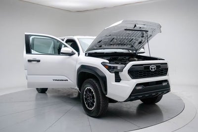 2024 Toyota Tacoma 4WD SR5