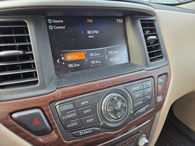 2017 Nissan Pathfinder Platinum