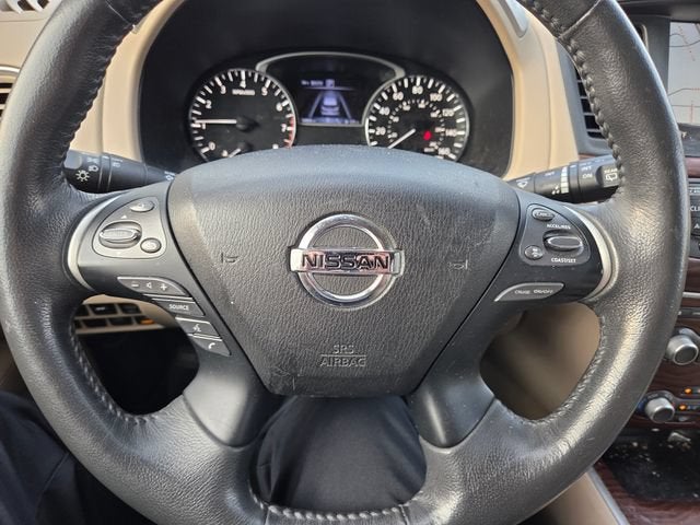 2017 Nissan Pathfinder Platinum