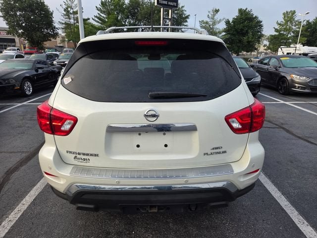 2017 Nissan Pathfinder Platinum