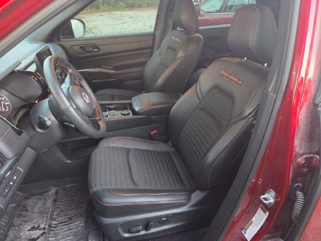 2025 Nissan Pathfinder Rock Creek 4WD