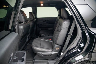 2024 Nissan Pathfinder Rock Creek 4WD