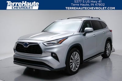 2021 Toyota Highlander Hybrid Platinum