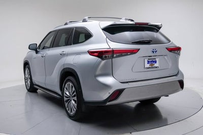 2021 Toyota Highlander Hybrid Platinum