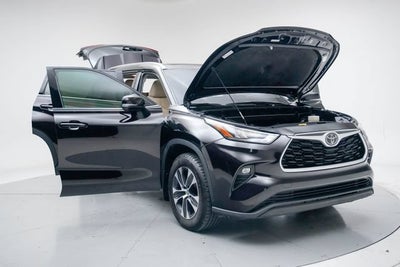 2020 Toyota Highlander XLE