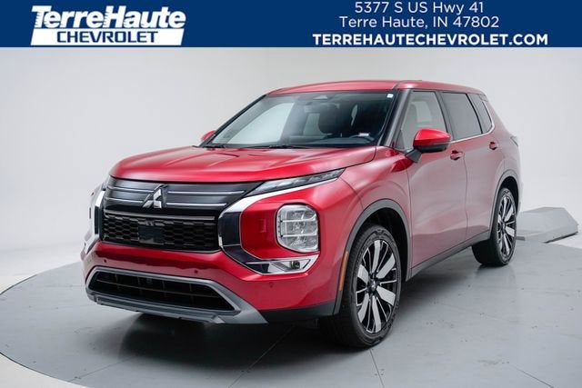 2025 Mitsubishi Outlander SE