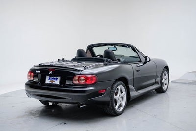 2003 Mazda Mazda MX-5 Miata Cloth