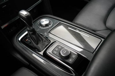 2024 Nissan Armada SV