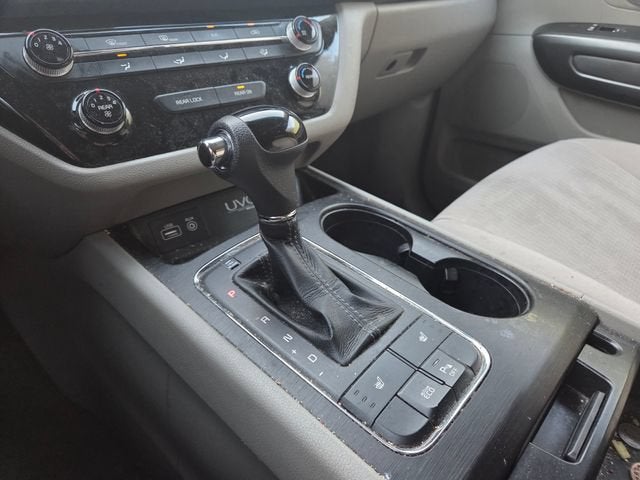 2016 Kia Sedona LX