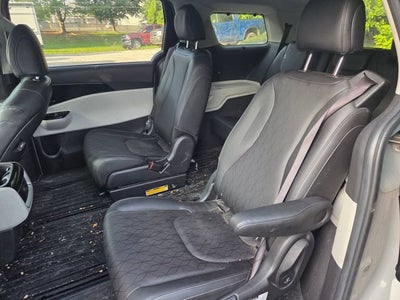 2022 Kia Carnival MPV EX