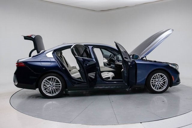 2024 BMW 530i xDrive
