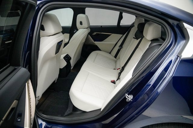 2024 BMW 530i xDrive