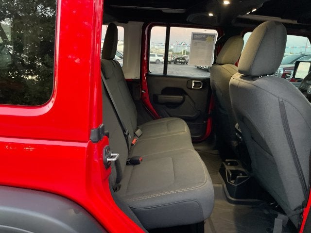 2025 Jeep Wrangler 4-Door Willys 4x4