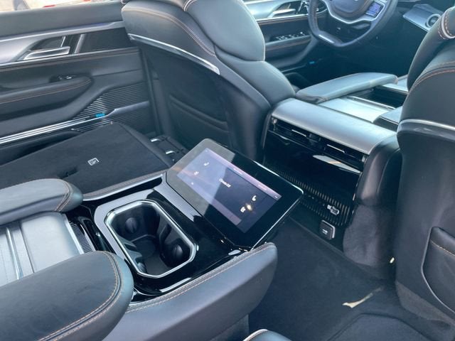 2023 Jeep Grand Wagoneer Series III 4x4