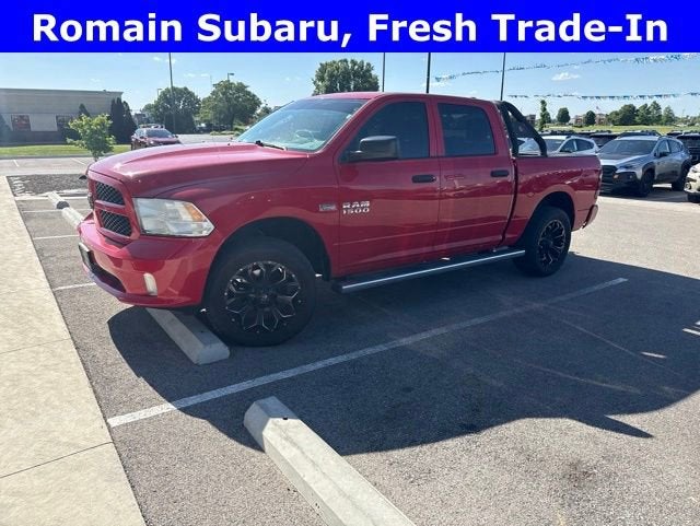 2015 RAM 1500 Express 4x4 Crew Cab's photo