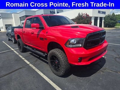 2018 RAM 1500 Night Crew Cab 4x4 5'7" Box
