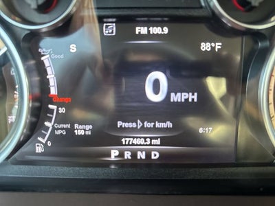 2017 RAM 1500 Laramie Crew Cab 4x4 5'7" Box