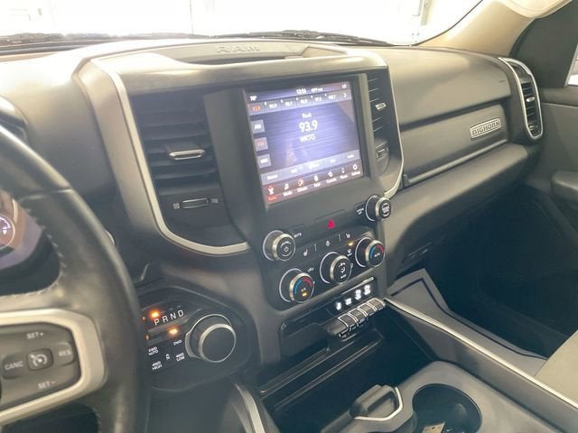 2020 RAM 1500 Big Horn Quad Cab 4x4 6'4" Box