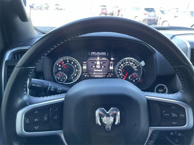 2021 RAM 1500 Big Horn Crew Cab 4x4 5'7" Box