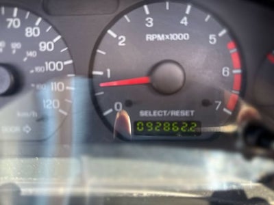 2004 Ford Mustang Deluxe