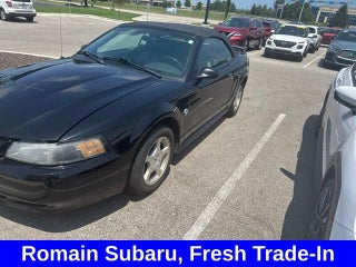 2004 Ford Mustang Deluxe