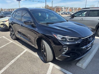 2023 Ford Escape ST-Line Elite