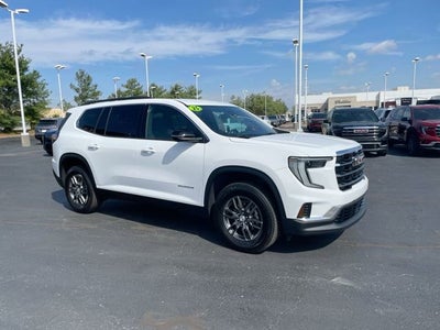 2025 GMC Acadia Elevation