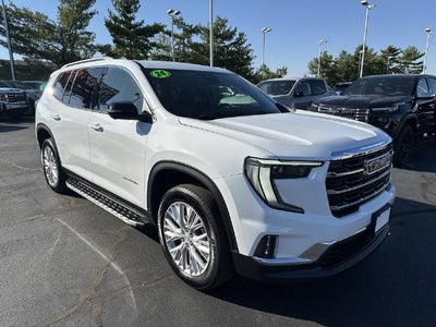 2024 GMC Acadia Elevation