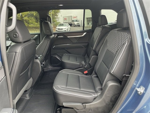 2025 GMC Acadia Denali