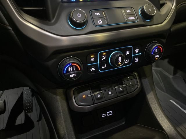 2021 GMC Acadia AT4