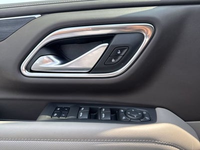 2022 GMC Yukon XL SLT