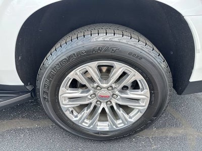2022 GMC Yukon XL SLT