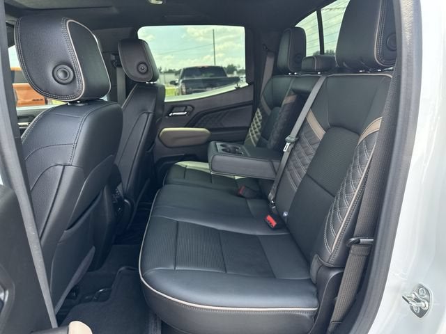 2024 GMC Canyon Denali