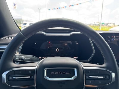 2024 GMC Canyon Denali