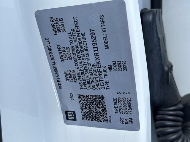 2024 GMC Canyon Denali