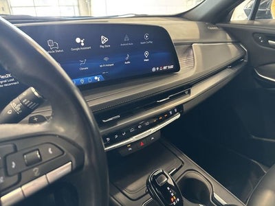 2024 Cadillac XT4 Premium Luxury