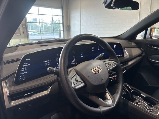 2025 Cadillac XT4 Premium Luxury